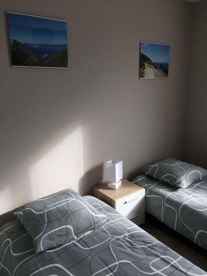 Joli 3P Avec Terrasse Et Garage Proche Centre Apartment Strasbourg Luaran gambar