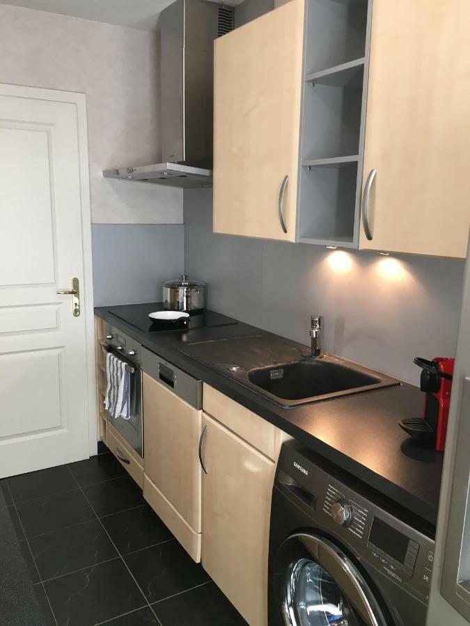 Joli 3P Avec Terrasse Et Garage Proche Centre Apartment Strasbourg Luaran gambar