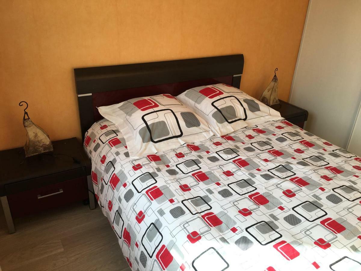 Joli 3P Avec Terrasse Et Garage Proche Centre Apartment Strasbourg Luaran gambar